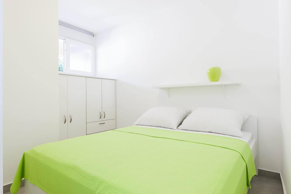 Stylish Centre Apartments زادار الغرفة الصورة